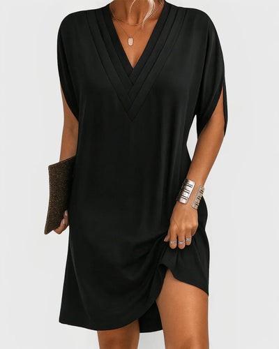 Beatrice - Elegant dress with a flattering cut